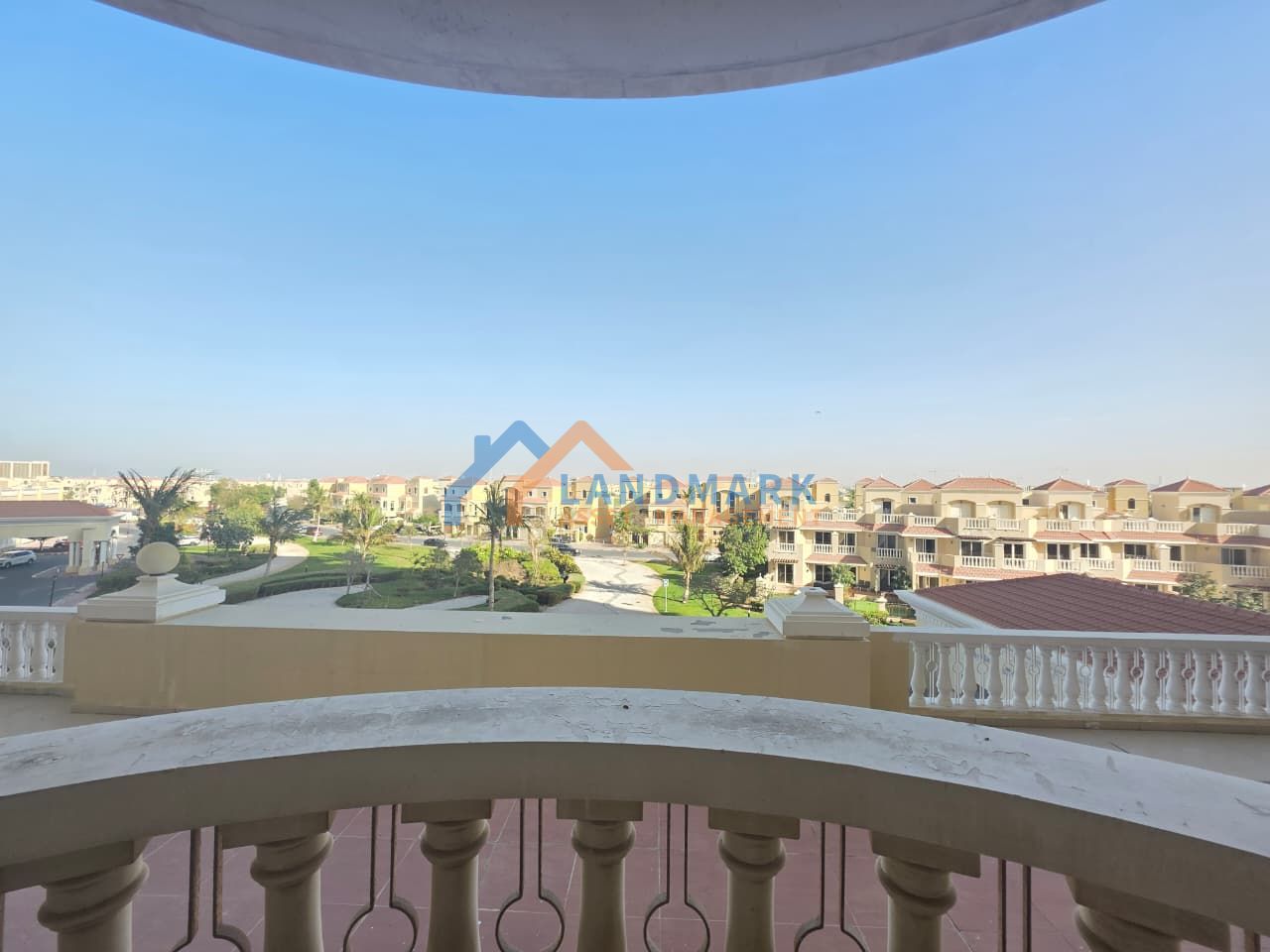 Studio Apartment l Golf View l Balcony l Close to Beach l Royal Breeze