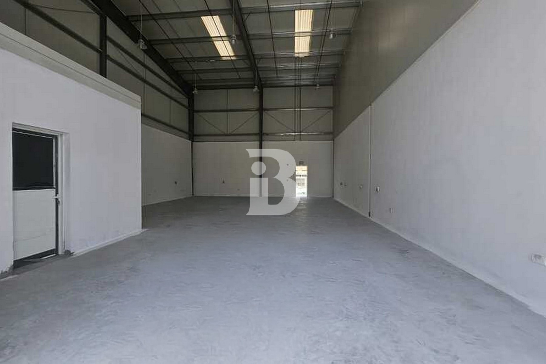 Well-Maintained Warehouse Unit| Ready