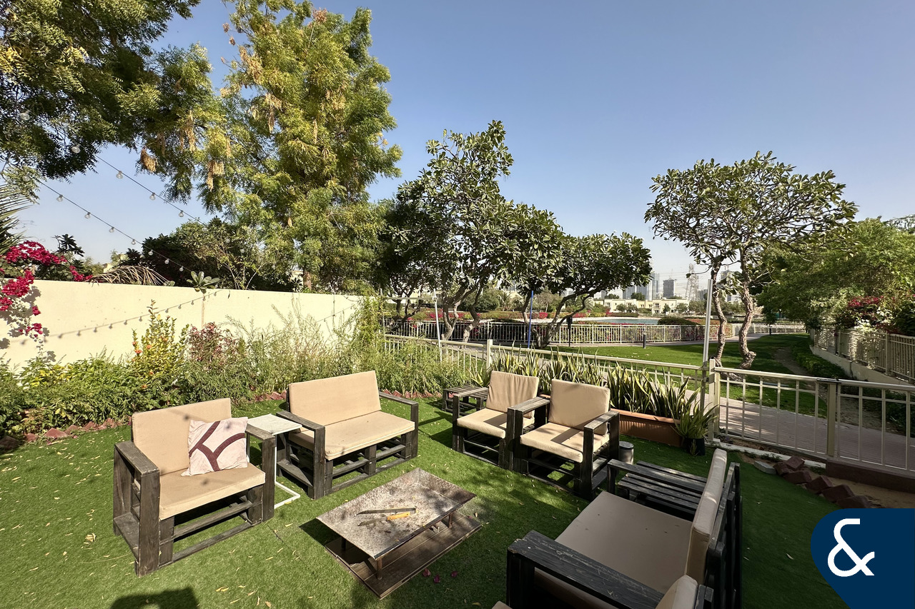 Lake View | 2 Bed + Maid | Ideal Location