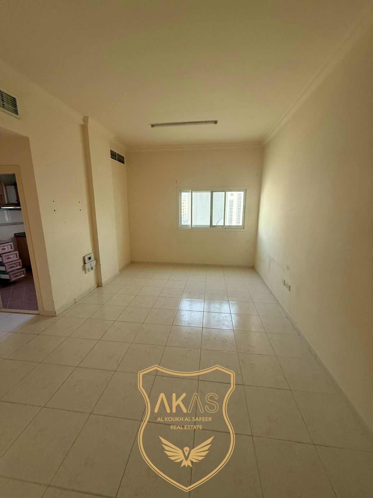 Comfortable 1BHK Apartment with Double Bathrooms for Family