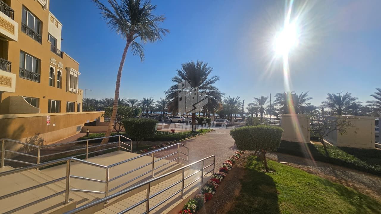Great Location| Beach Access| Spacious and with Maids room