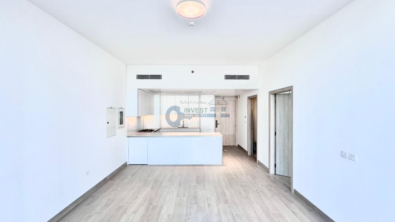 Elegant 1BR | Park Facing | Ready to Move