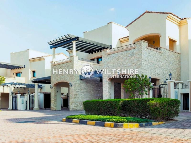 Exclusive | Spacious 3 Bedroom Villa - Viewing Now
