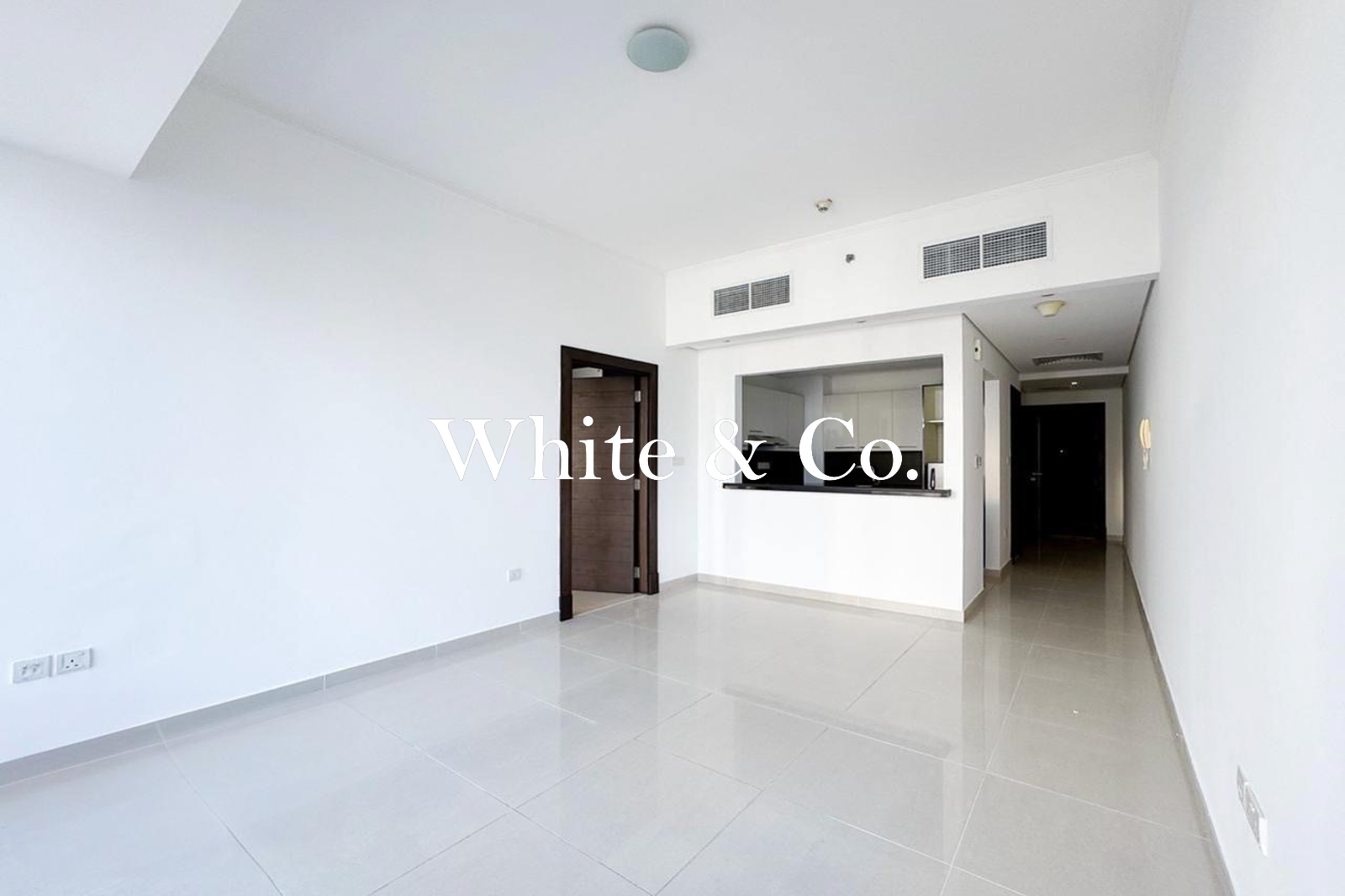 Bright | Unfurnished | Near to the Metro