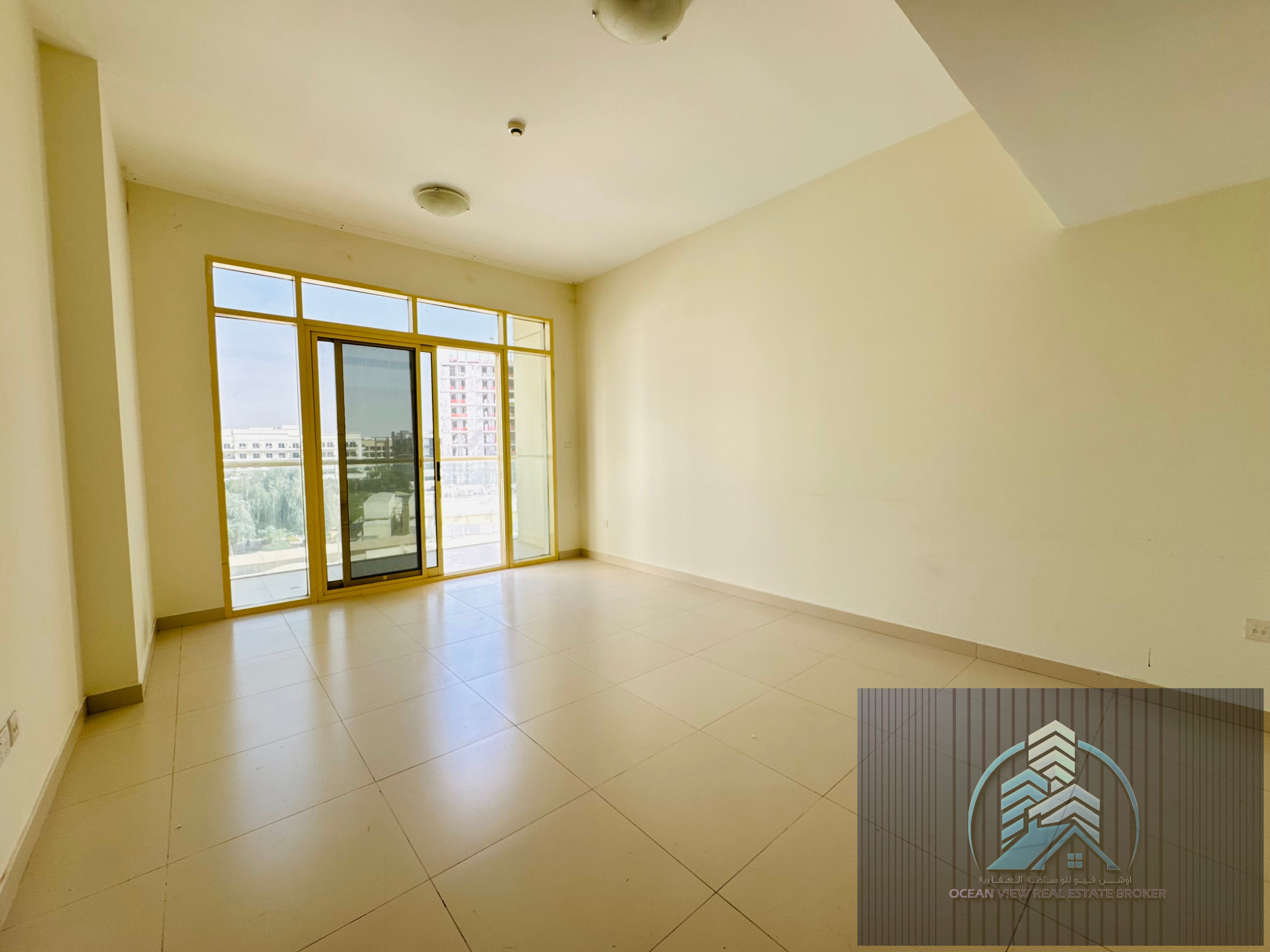 1BHK AVAILABLE IN CHEAPER PRICE WITH CLOSE KITCHEN