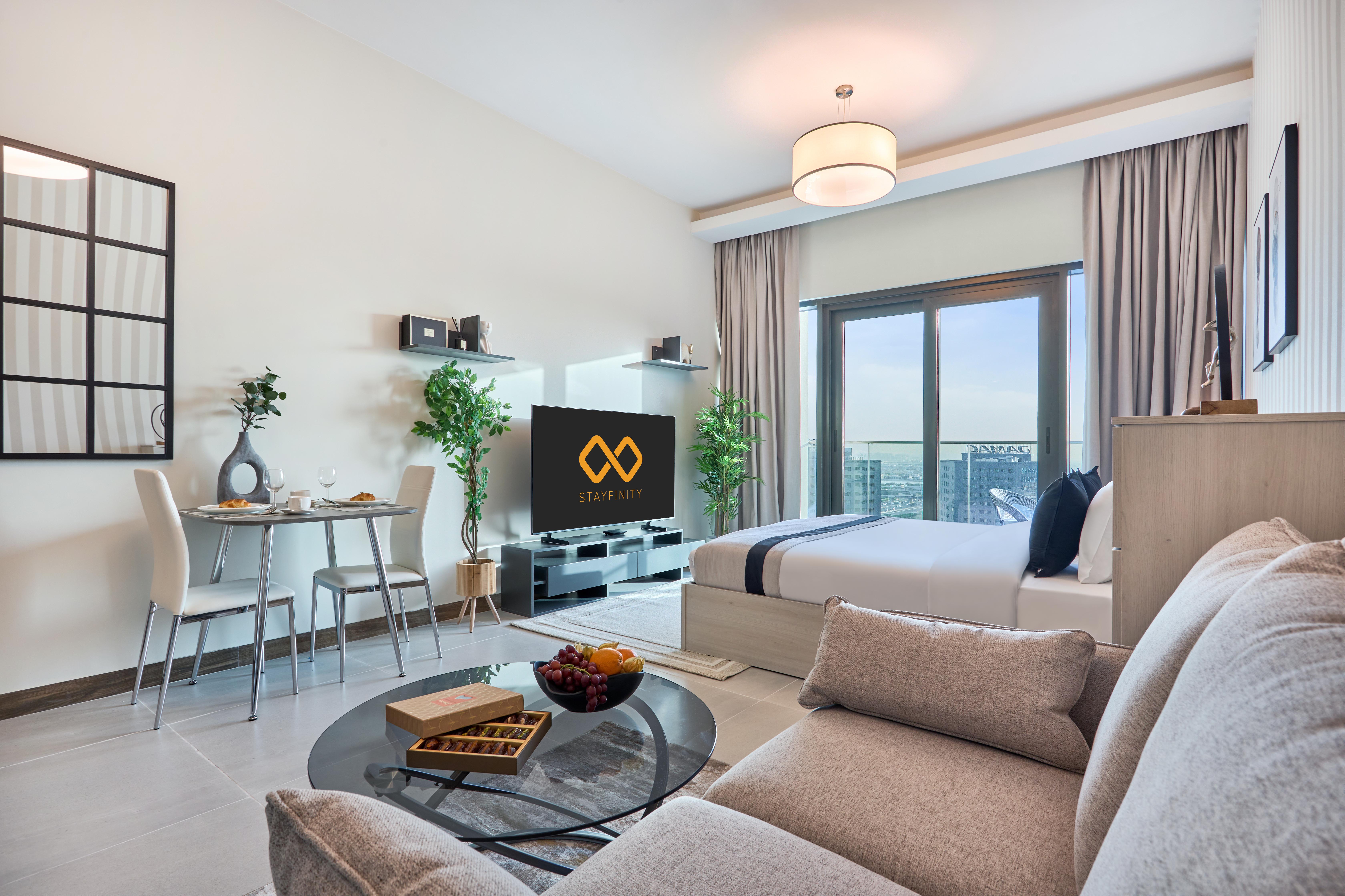 Tranquil Getaway in Central Dubai - Modern & Stylish Stay