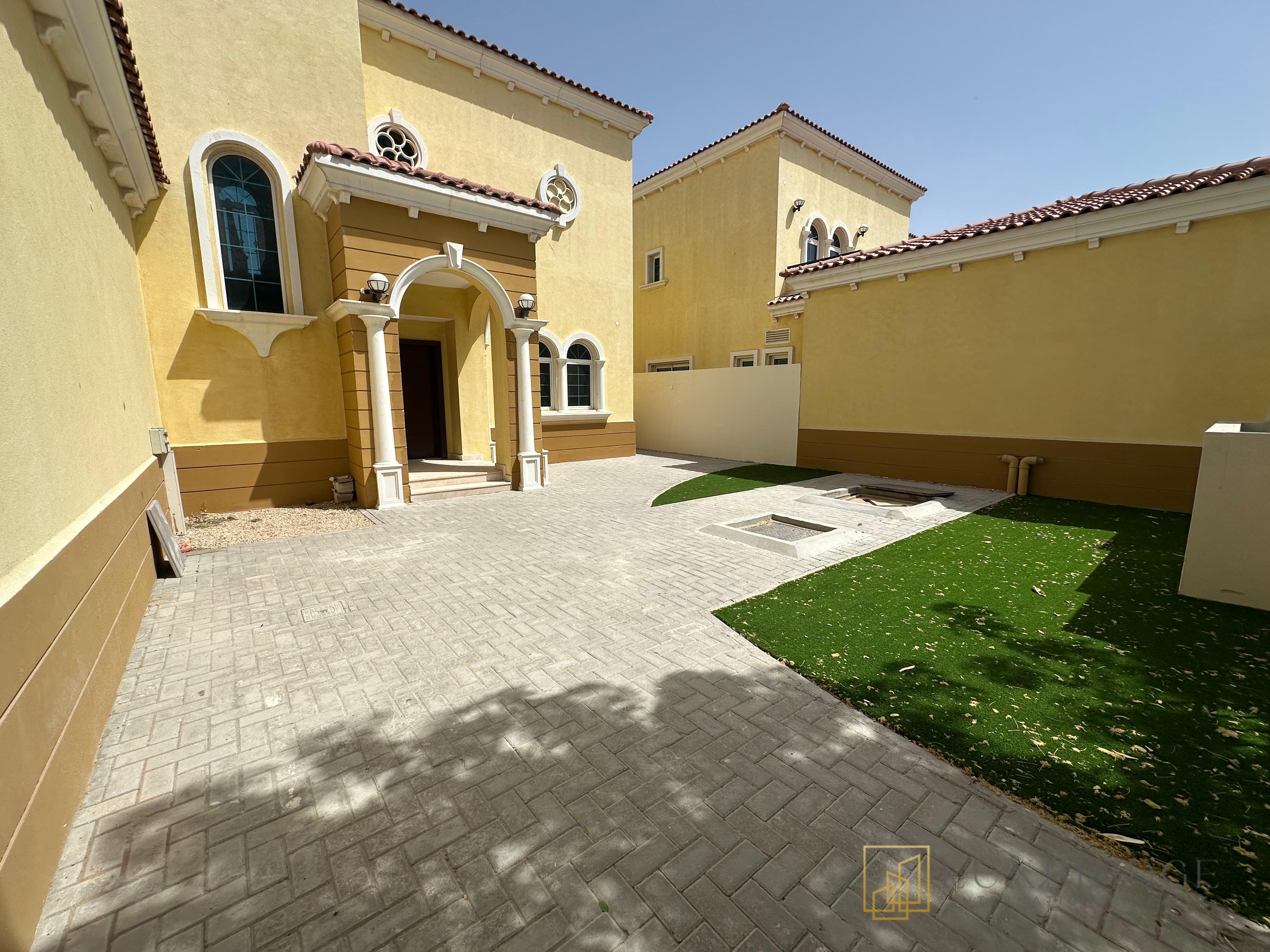 Stunning | Private Pool | Family Friendly