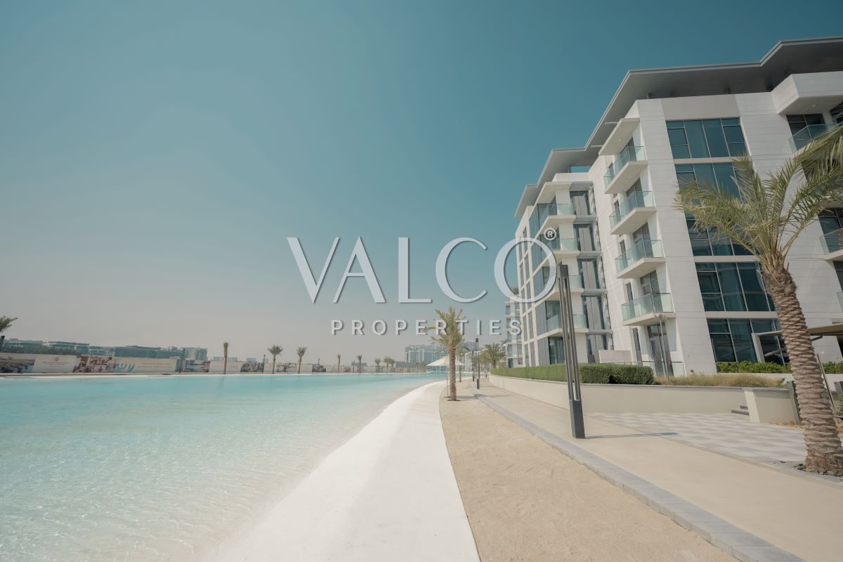Exclusive | 2BR+Maid | Lagoon View