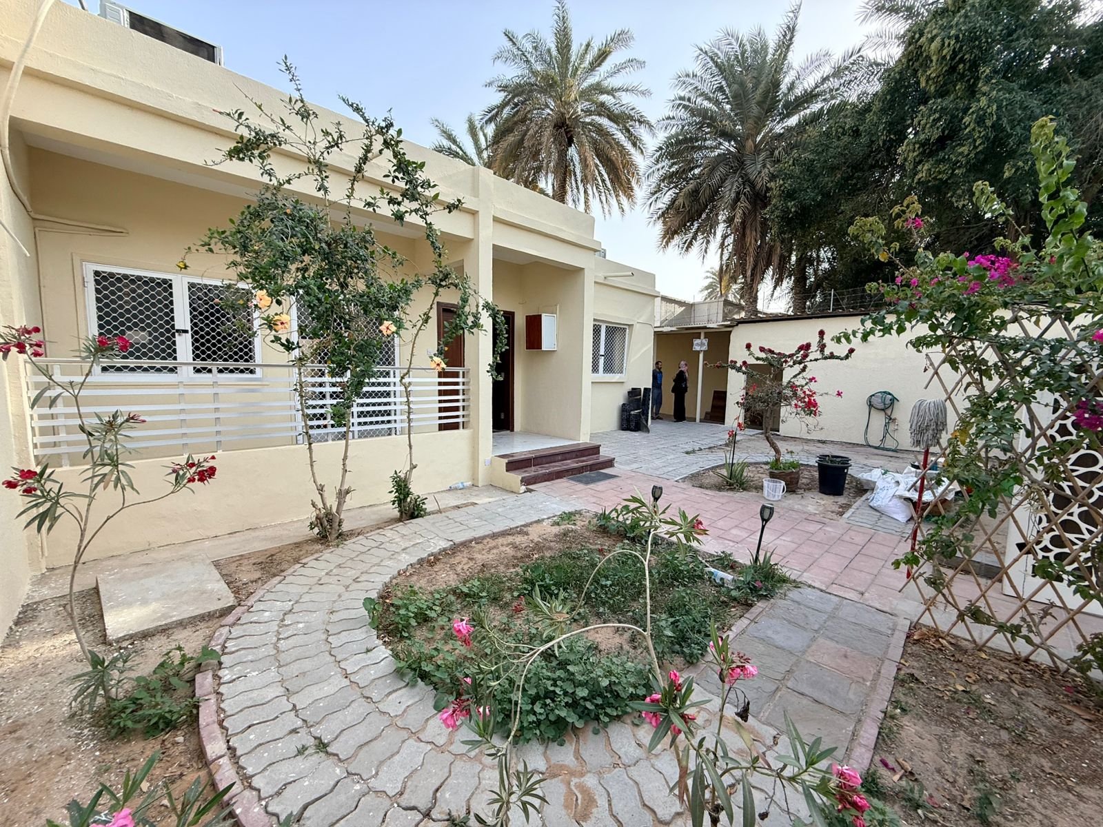 "Large traditional Arabic house – Three bedrooms and a spacious majlis – Separate maid’s room – Indoor and outdoor garden – Large storage room –