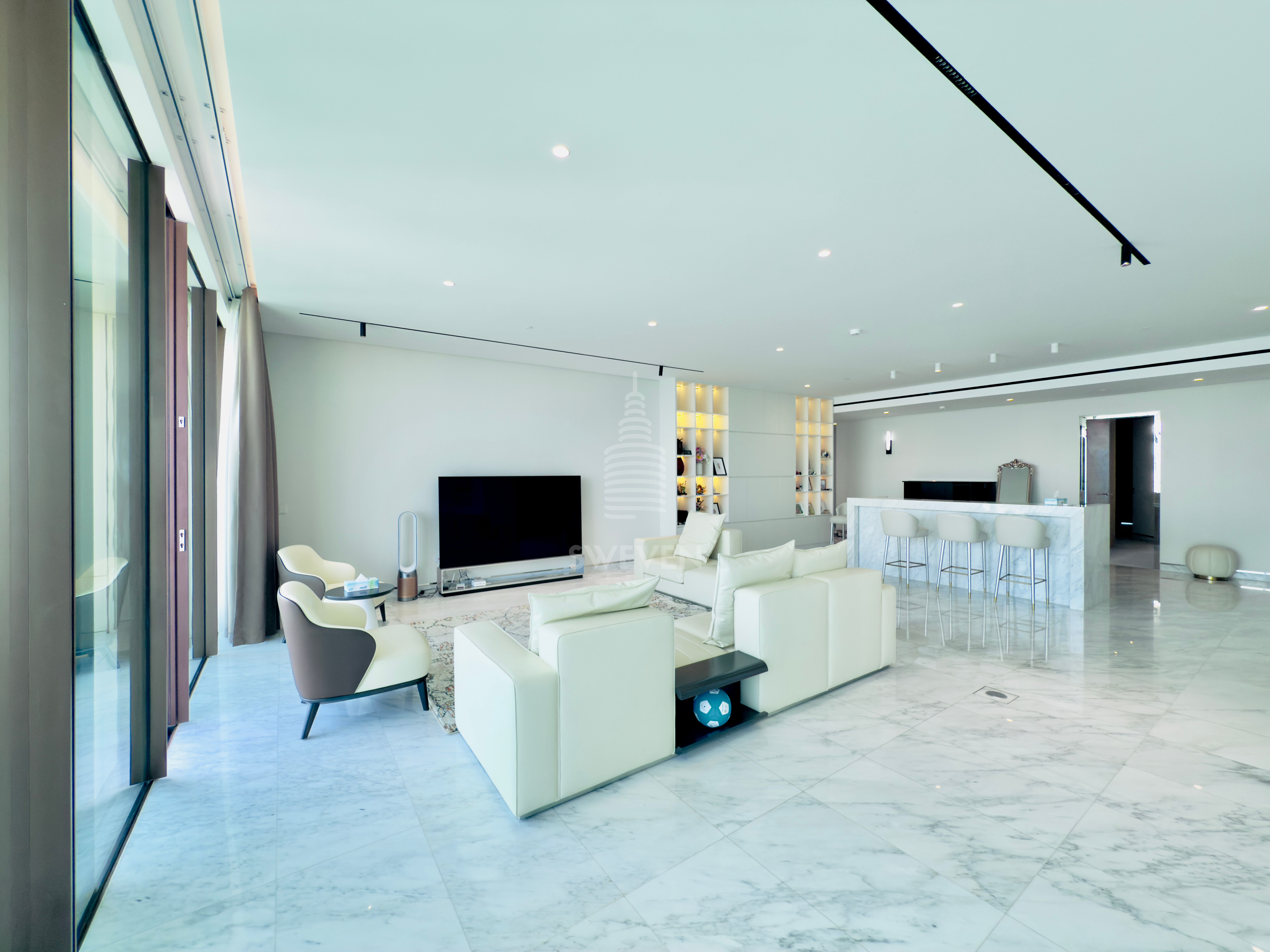 Ultra-Luxury 4BR at Royal Atlantis | Palm & Sea View