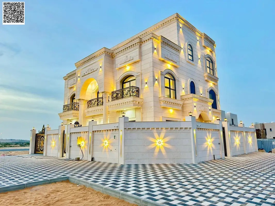 Luxury villa for sale at a negotiable price. Freehold ownership for life, available to all nationalities, with easy bank financing options.