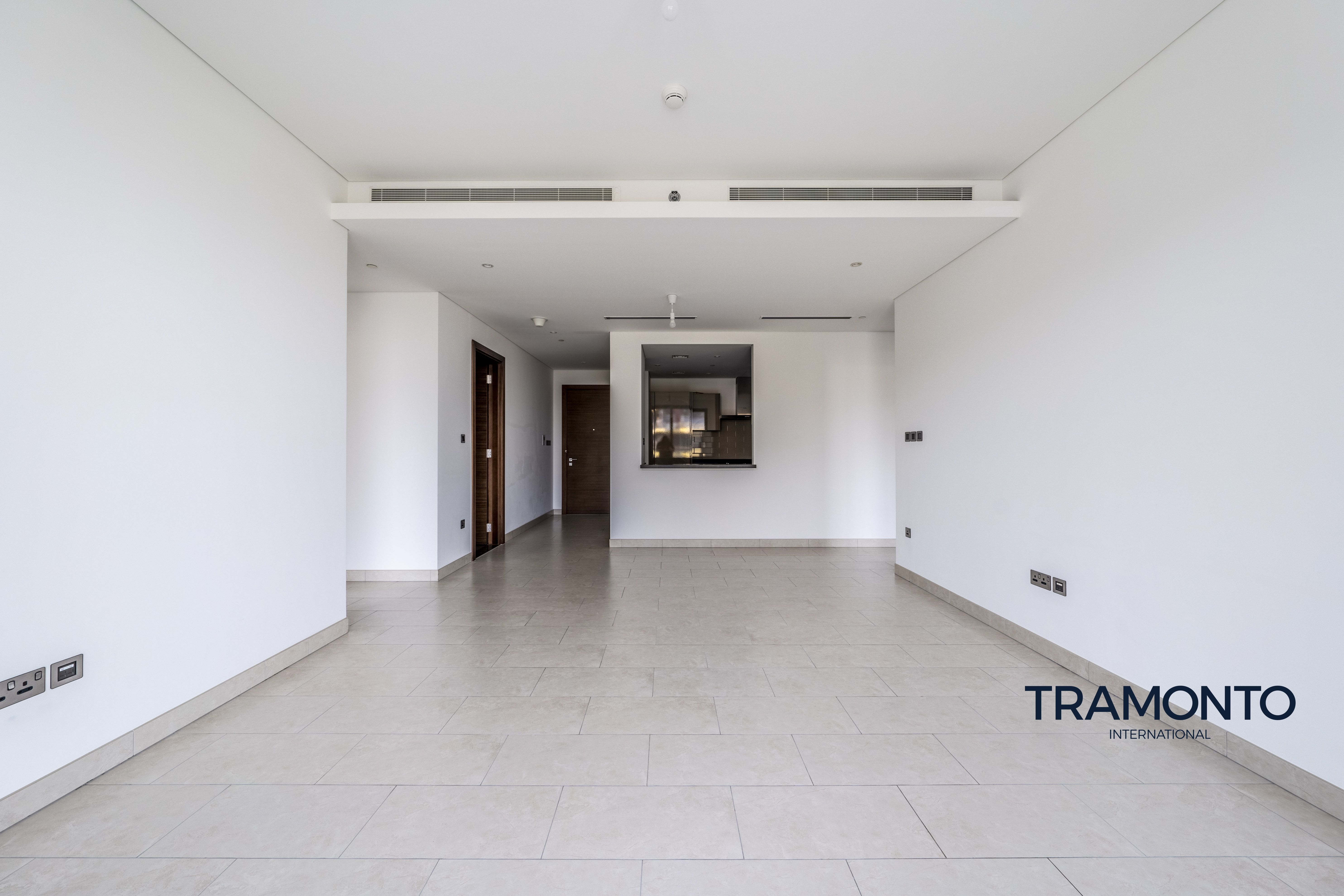 Spacious Property | Modern | Hartland Greens
