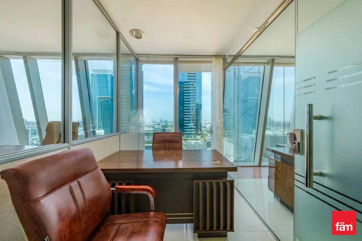 Fully Fitted | Vacant | Upgraded | Close To Metro