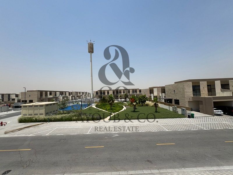 Vacant | Park Facing | Spacious Layout
