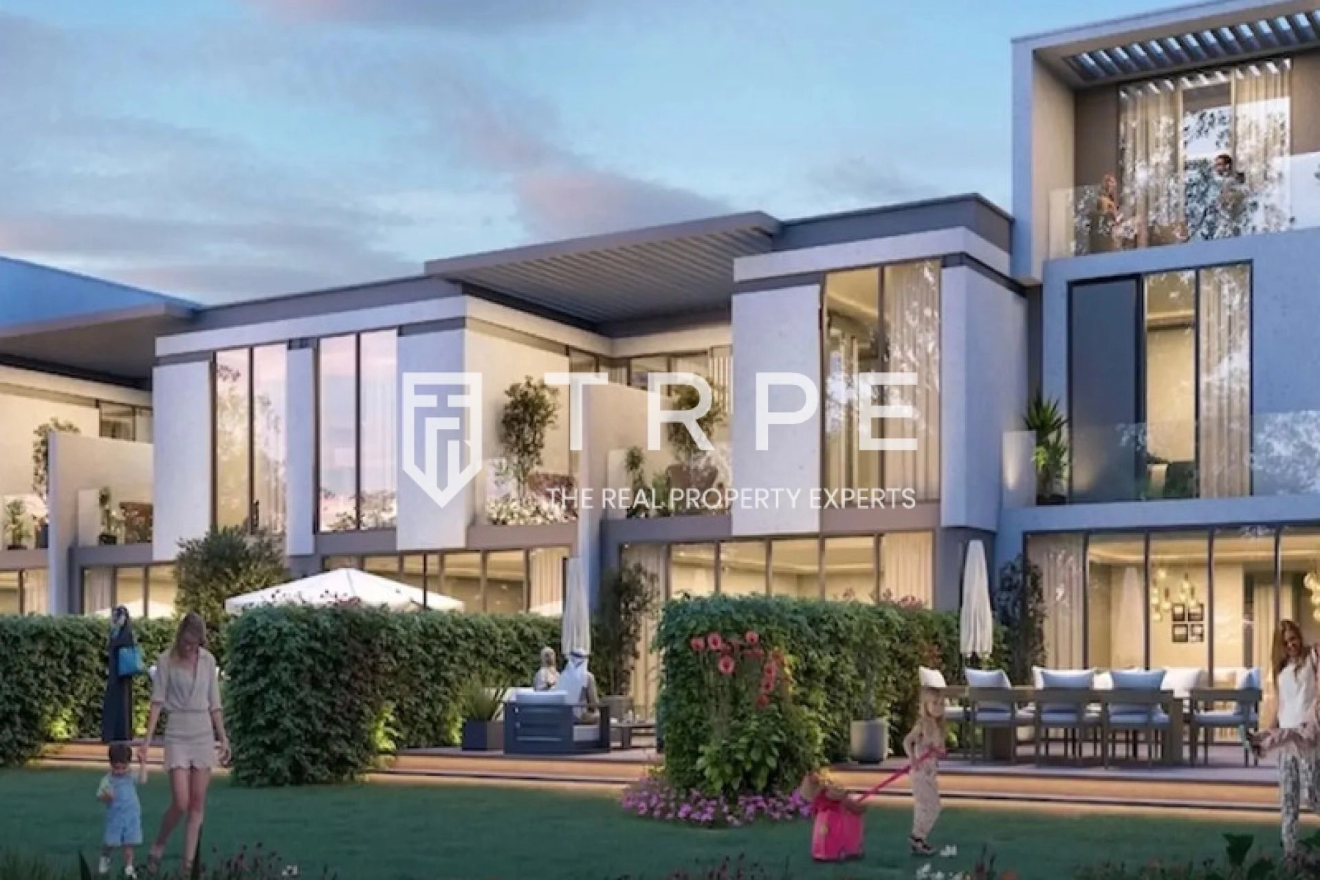 Single Row | Luxurious Living | Corner Plot