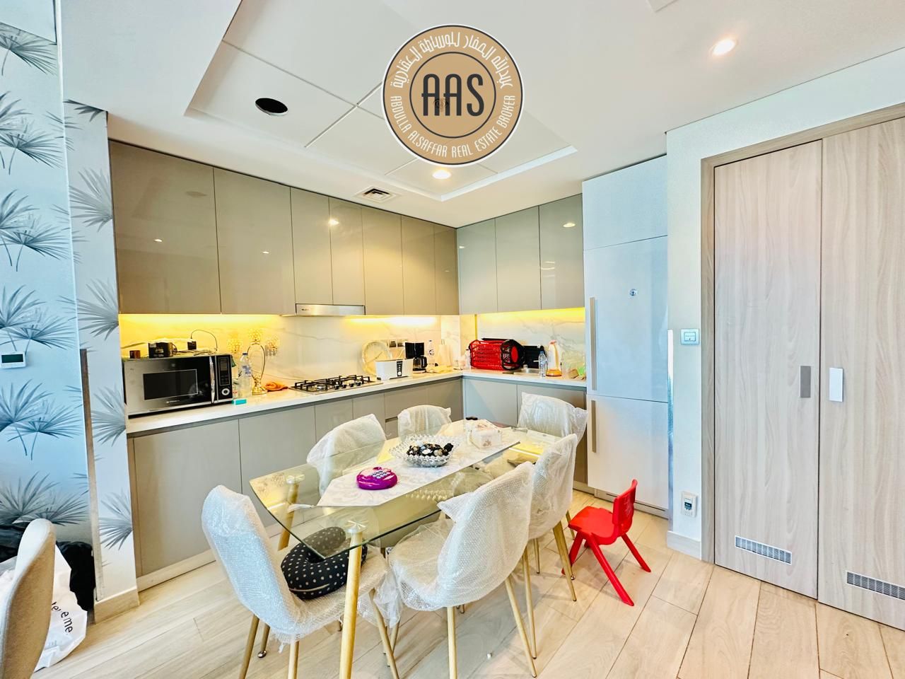 BRILLIANT OFFER LUXURY BIGGER SIZE 1BHK WITH CHEAPEST PRICE AT PRIME LOCATION