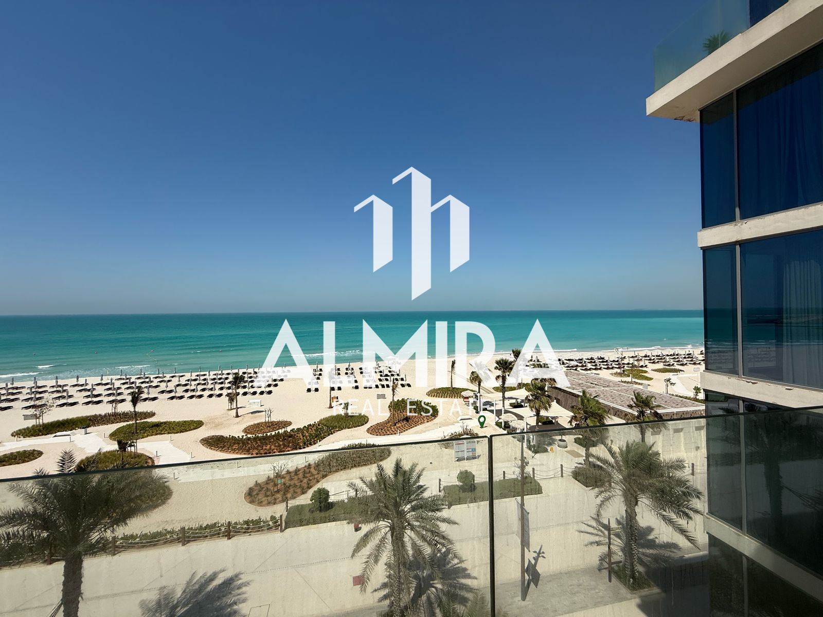 Furnished | 1BR Loft | Beach Access | Prime Living