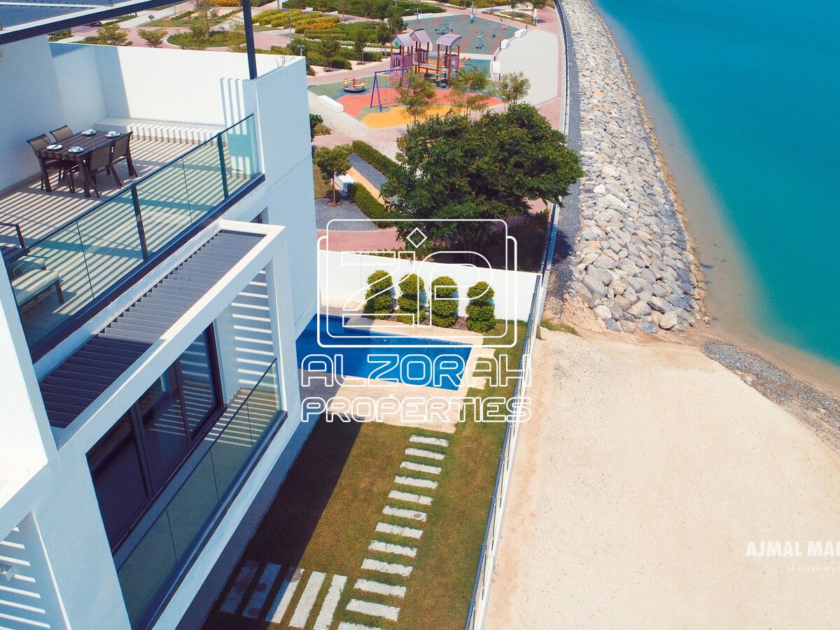 Your Family Home by the Sea at Sun Island