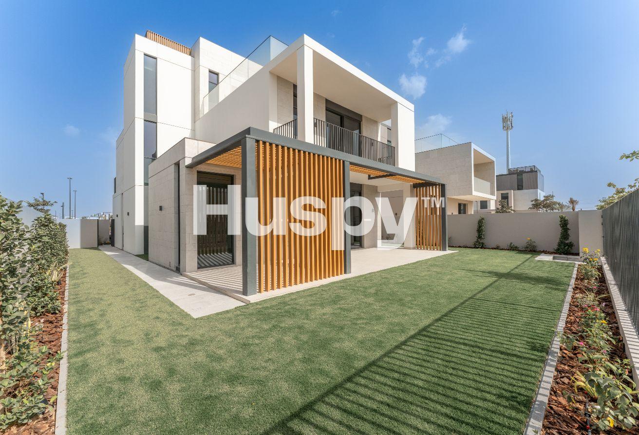 Landscaped | Single Row | Brand New