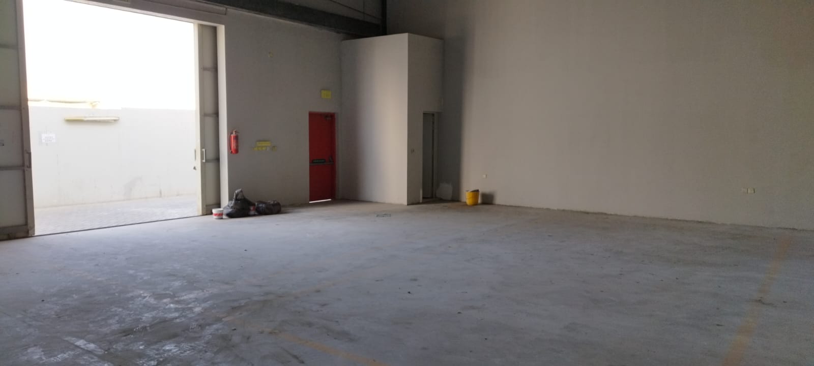 1500 Square Feet Warehouse in Sajaa near road