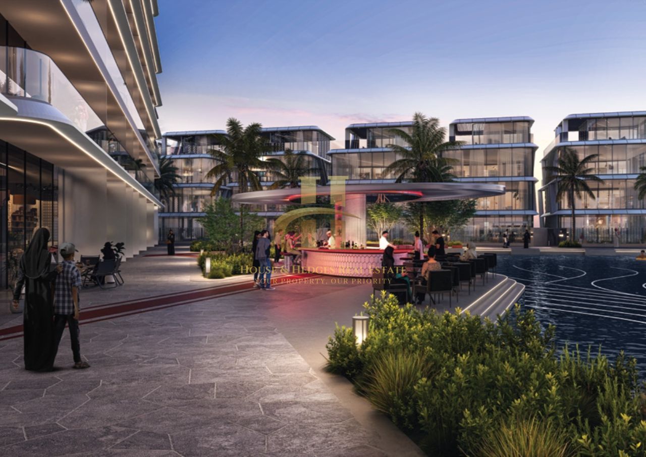 Soft Sea Breeze Views | Calm Island Luxury