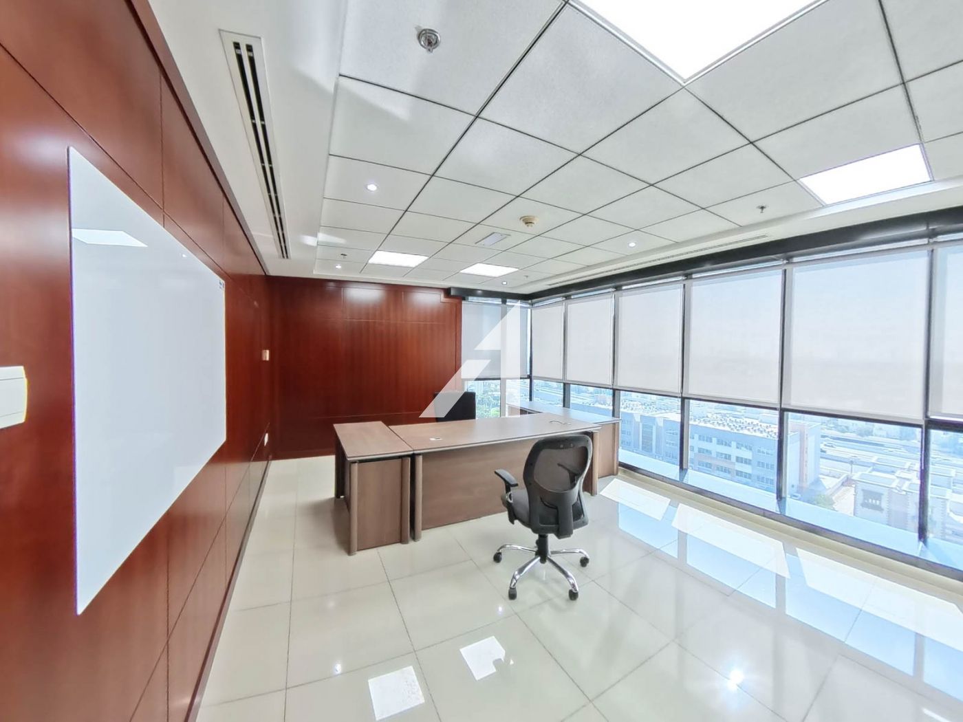 Prime Location | Spacious | DMCC License