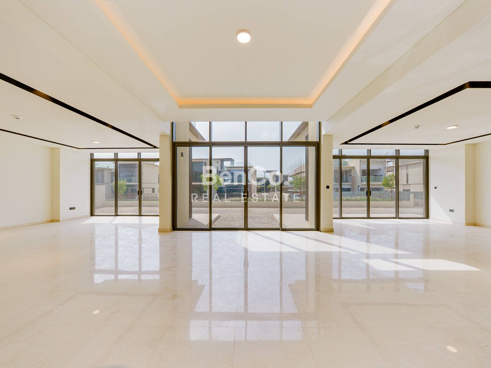 Lowest price 5BR | Biggest Plot | Vacant