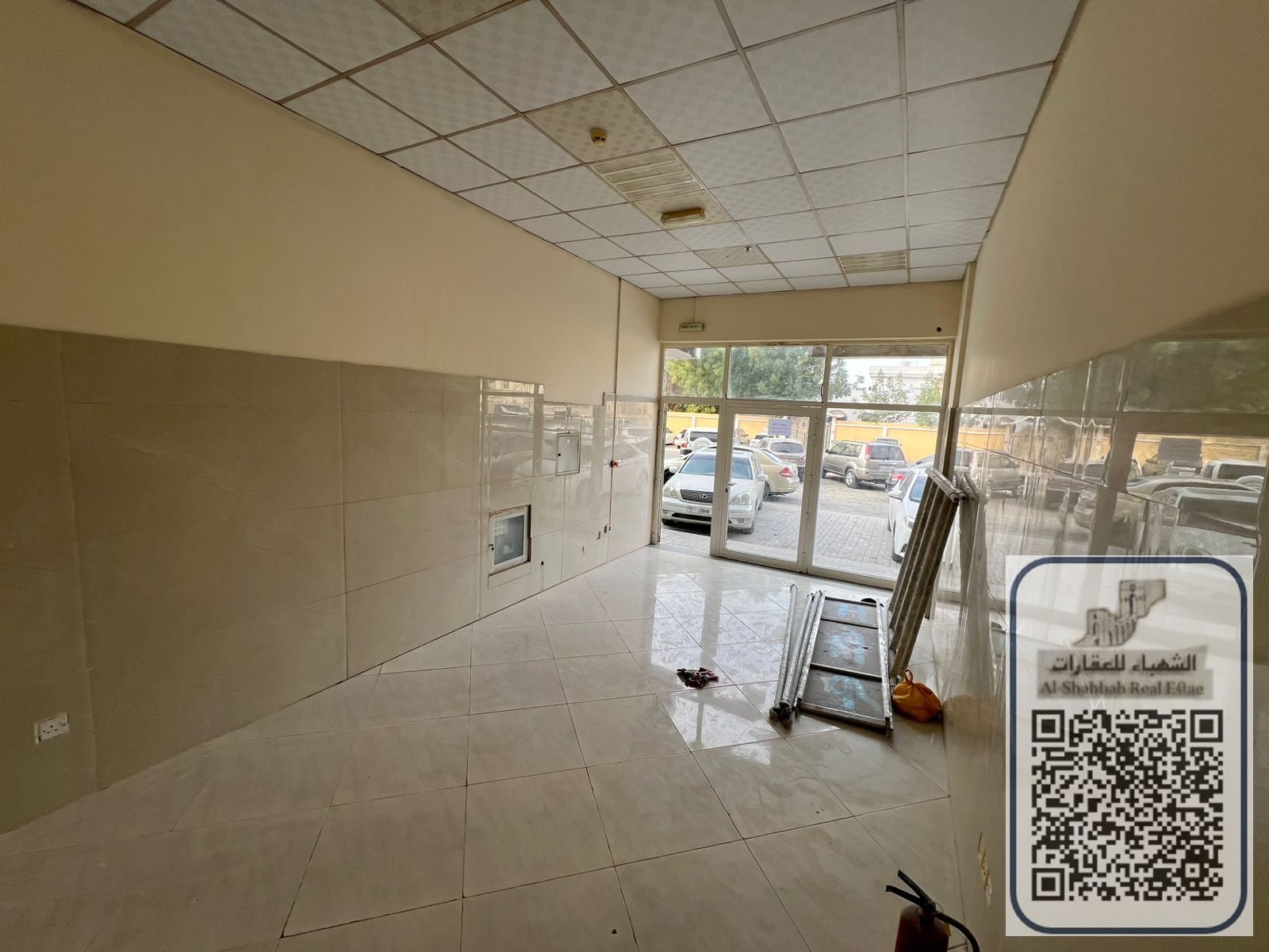 Shop for rent in Rawda 2 area on a main street with free parking