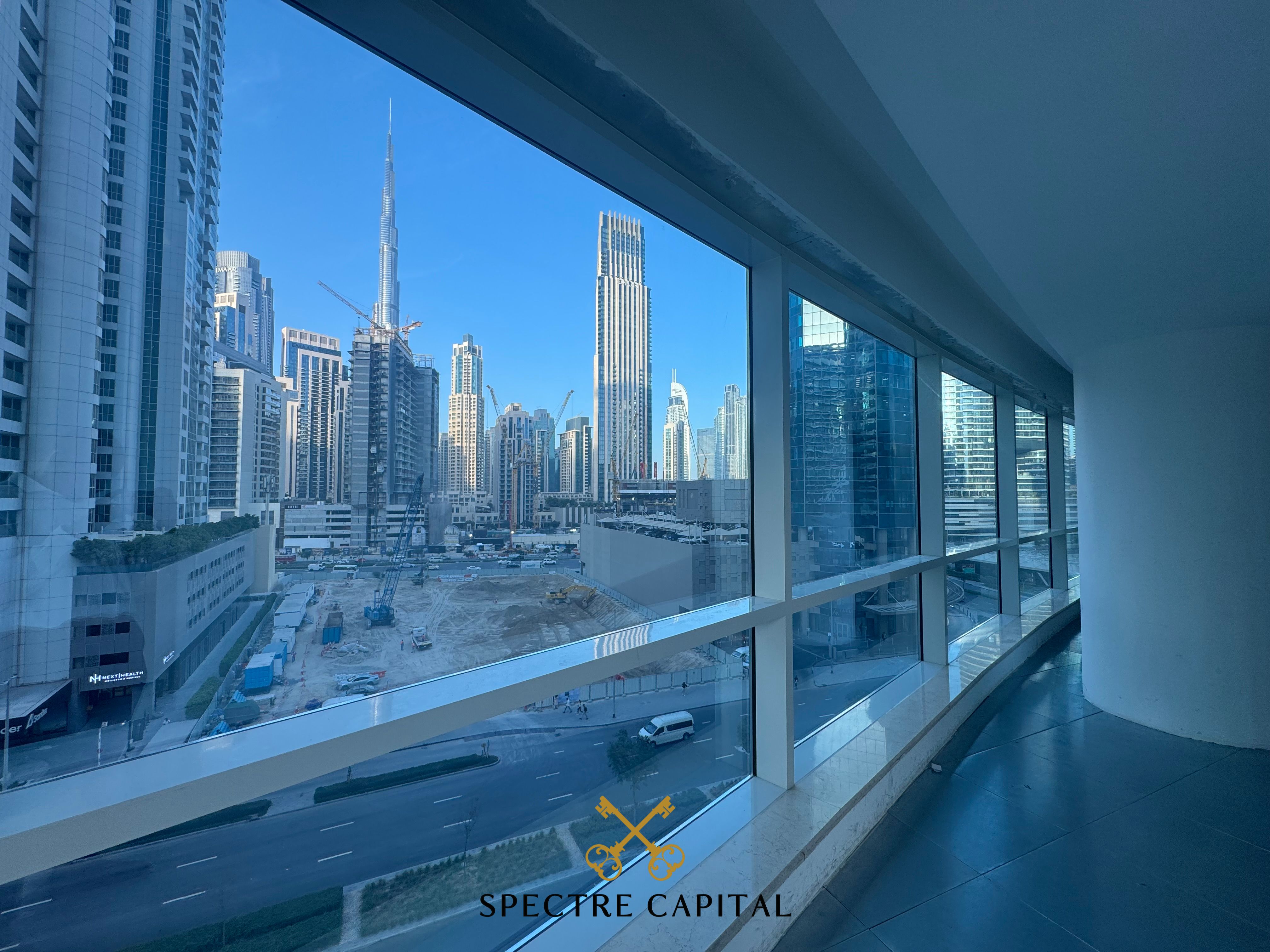 OPEN LAYOUT OFFICE | SPACIOUS LAYOUT | BURJ KHALIFA VIEW