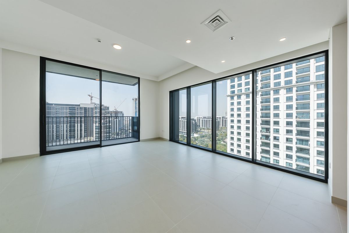 Spacious | Modern 3-Bedroom | Prime Location