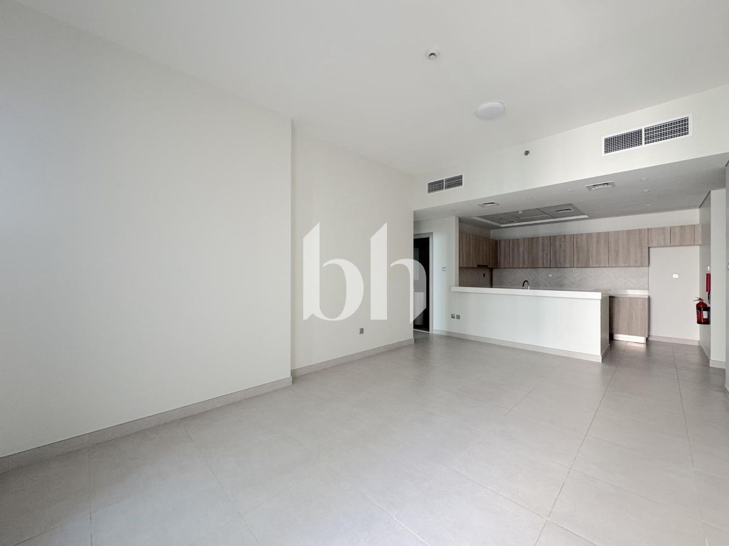 Exclusive | Large Layout | Vacant on Transfer