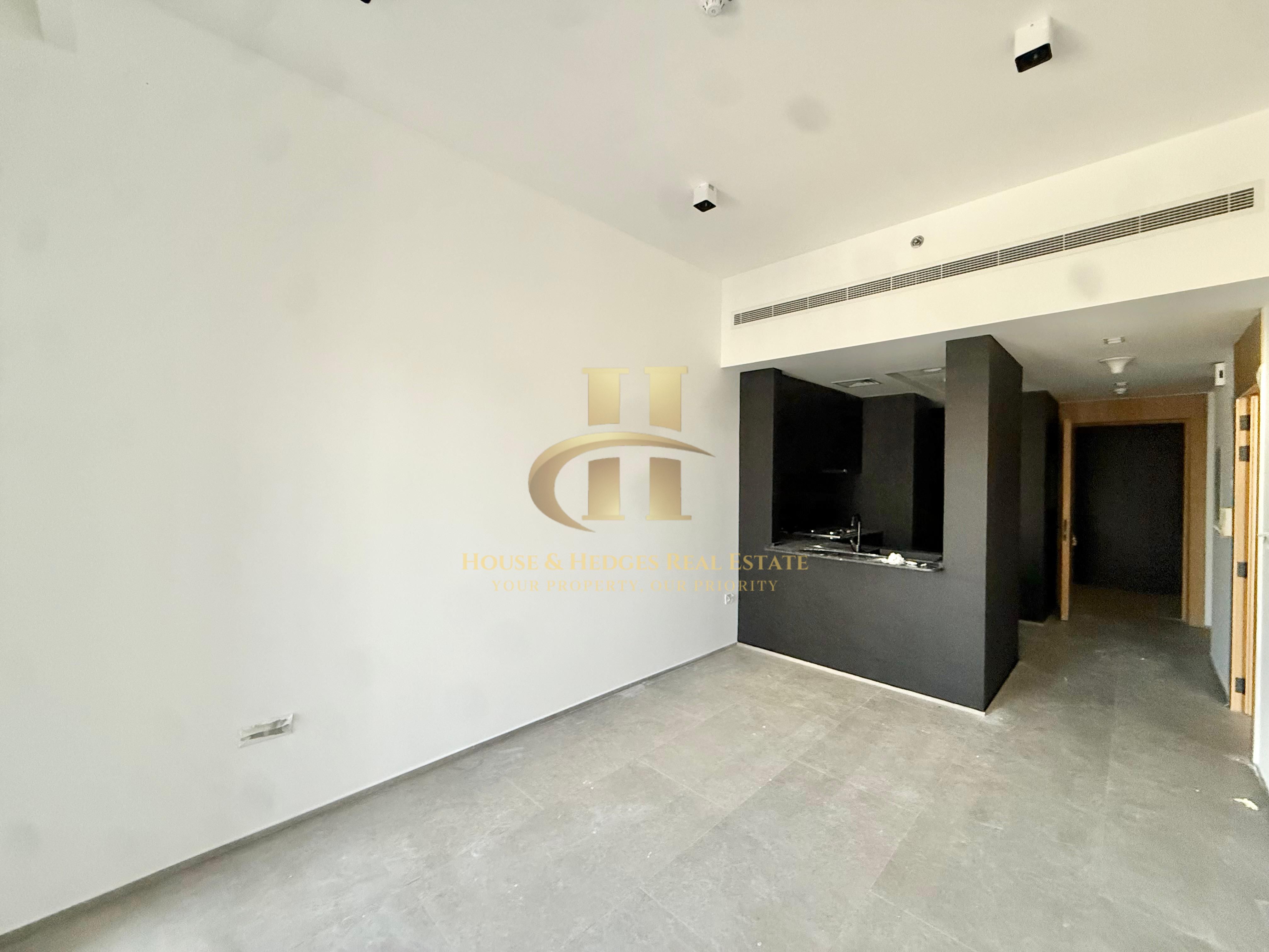 High Floor | Vacant | Spacious Layout