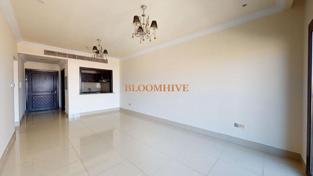 Spacious 1BR Apartment Semi Close Kitchen Large Balcony