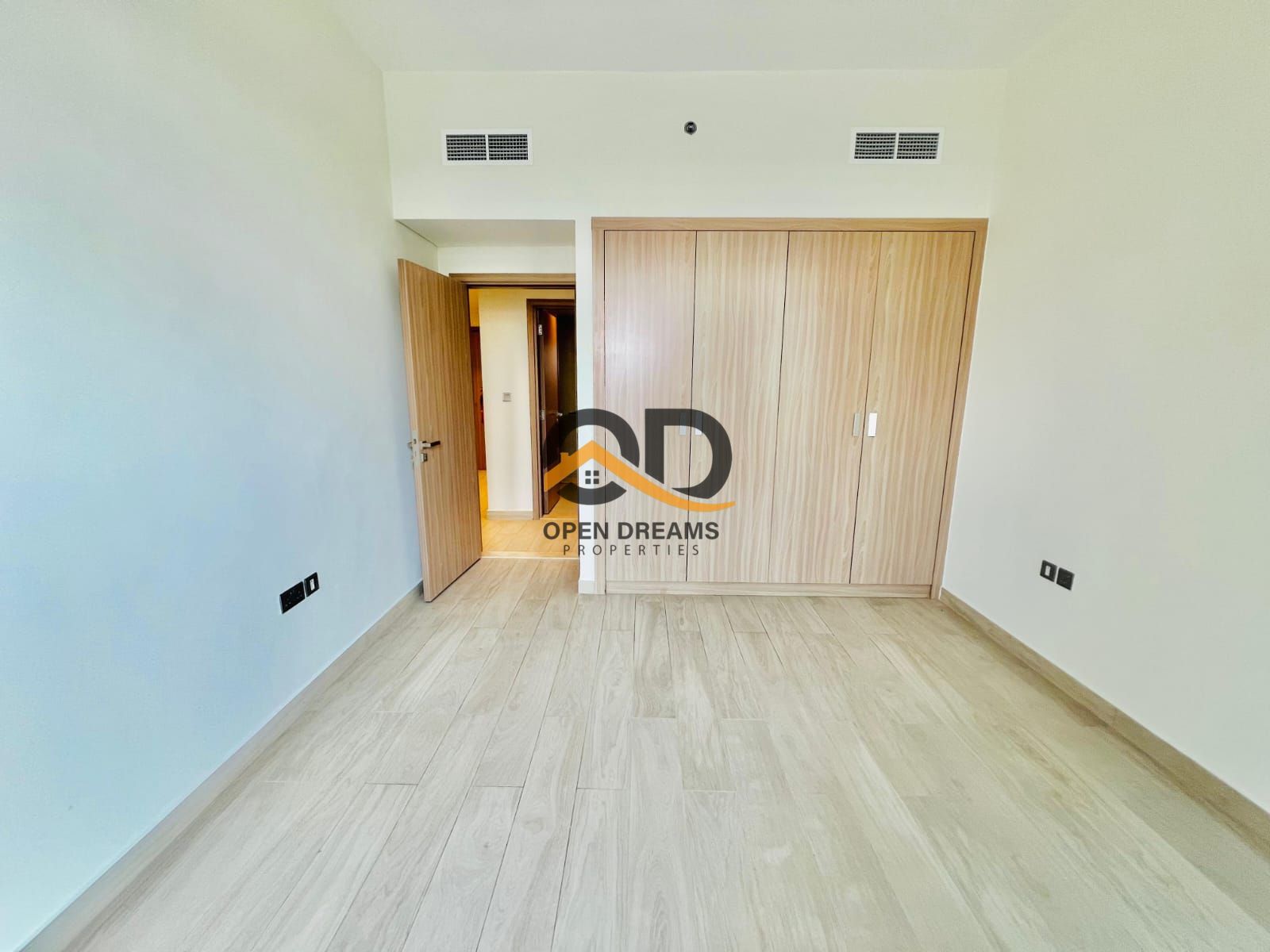 Spacious 2 Bedroom for Rent in Azizi Riviera 2 | Prime Meydan Living