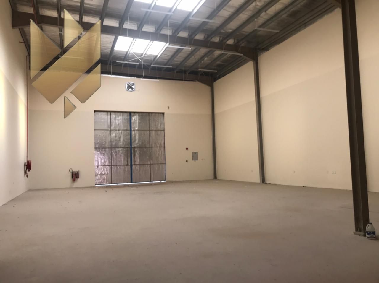 Annual rent – Warehouse in Sajaa – Sharjah. Excellent opportunity. Area: 2200 sq ft