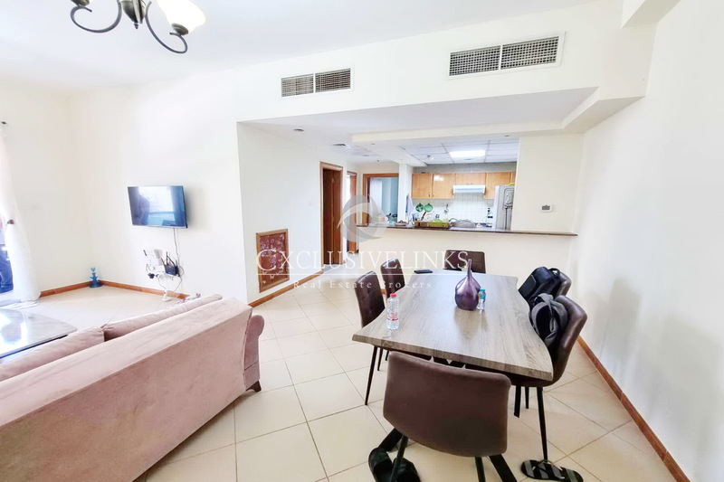 Vacant | Furnished | Chiller free | Near Metro