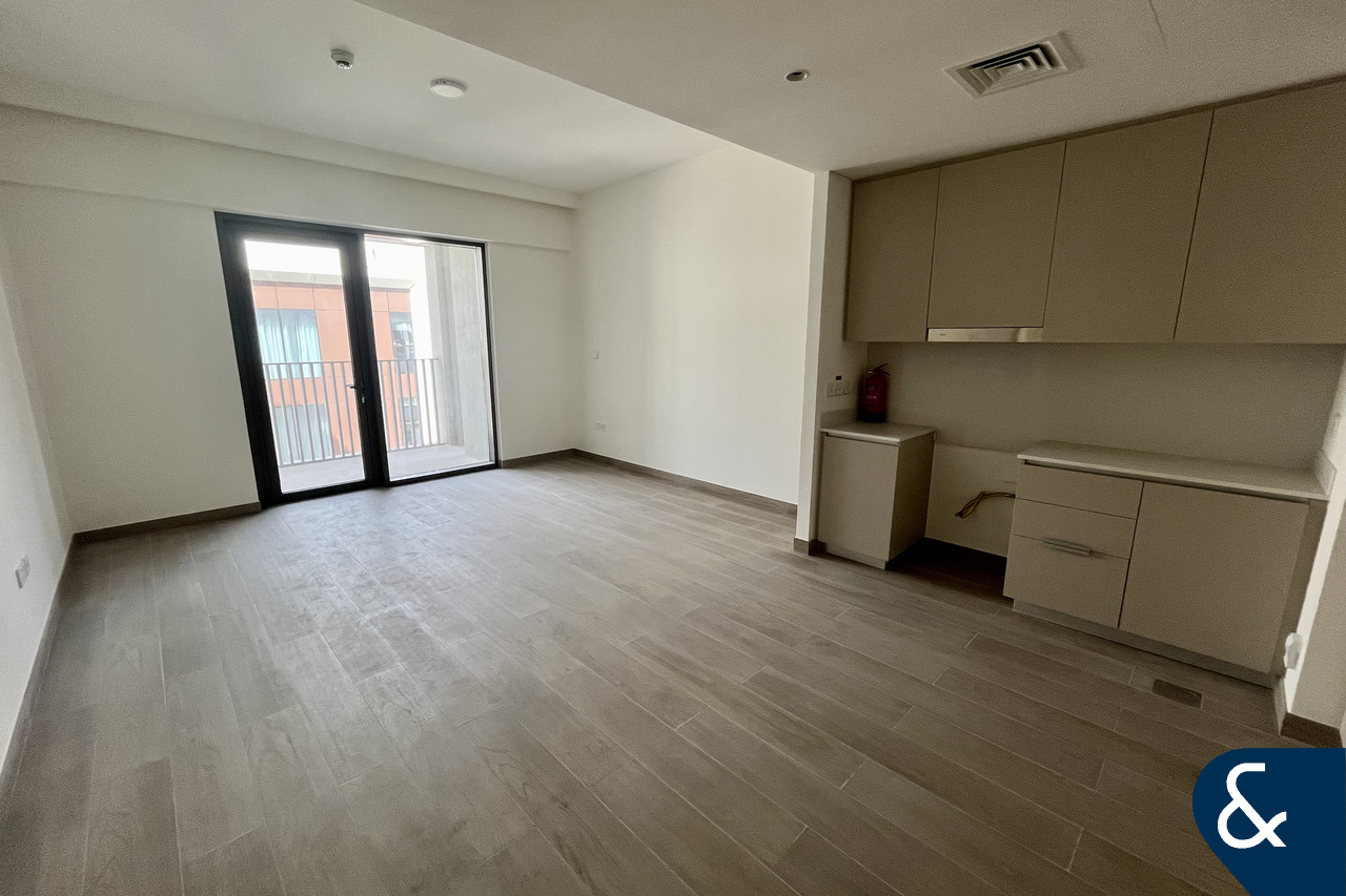 One Bedroom | Modern | Available Now