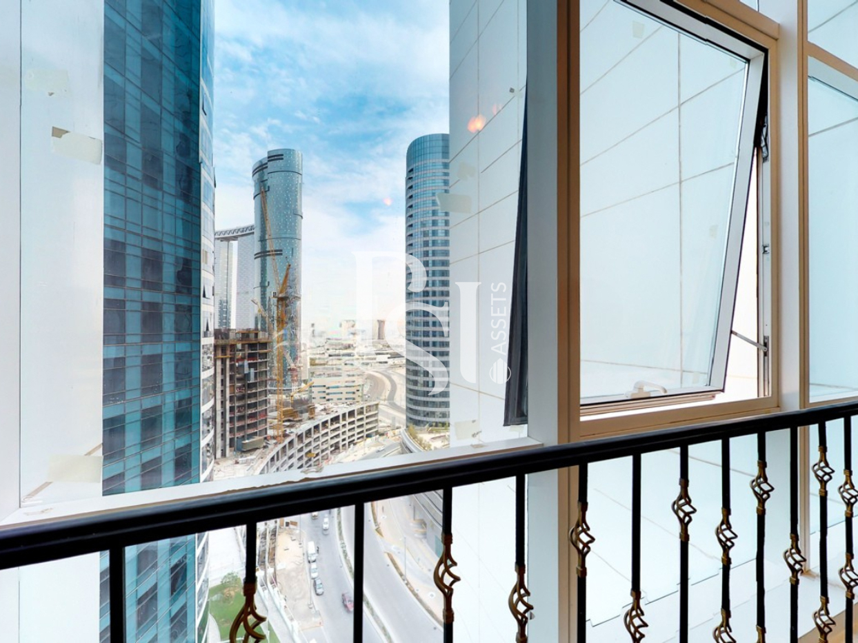 Spacious Layout | Partial Sea View | Prime Location