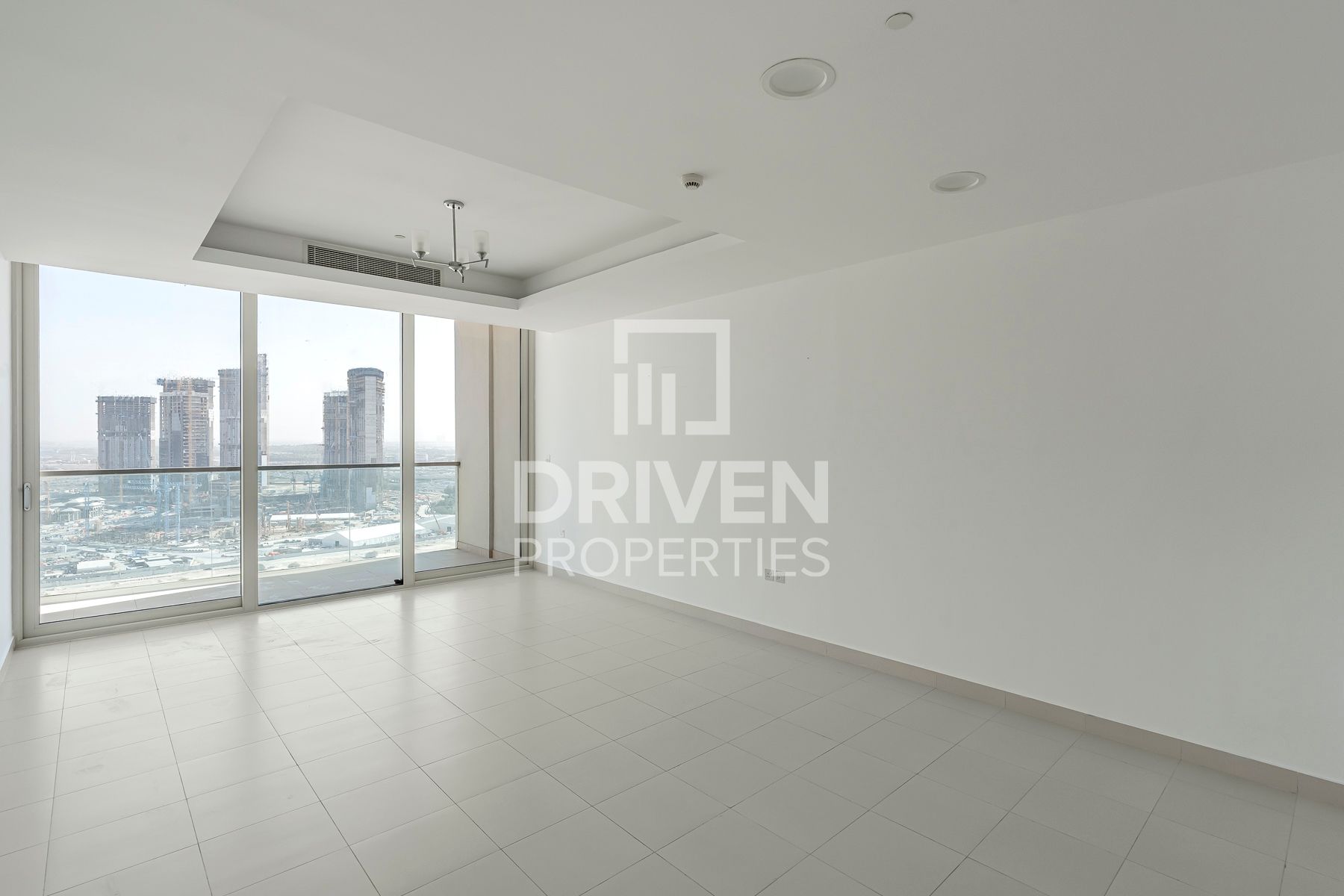 Chiller Free | Spacious with Modern Layout