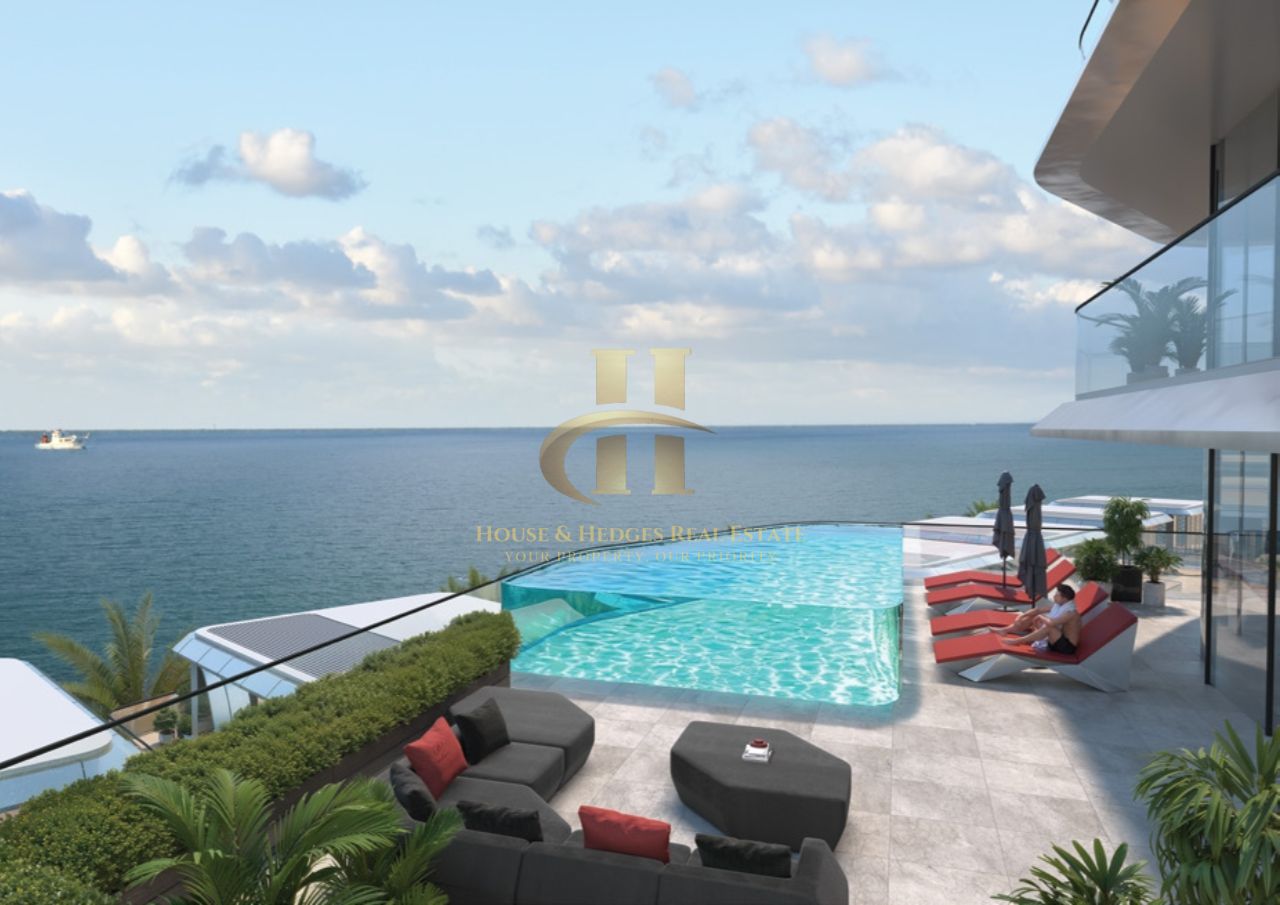 Sea View Luxury | Soft Light and Calm Spaces