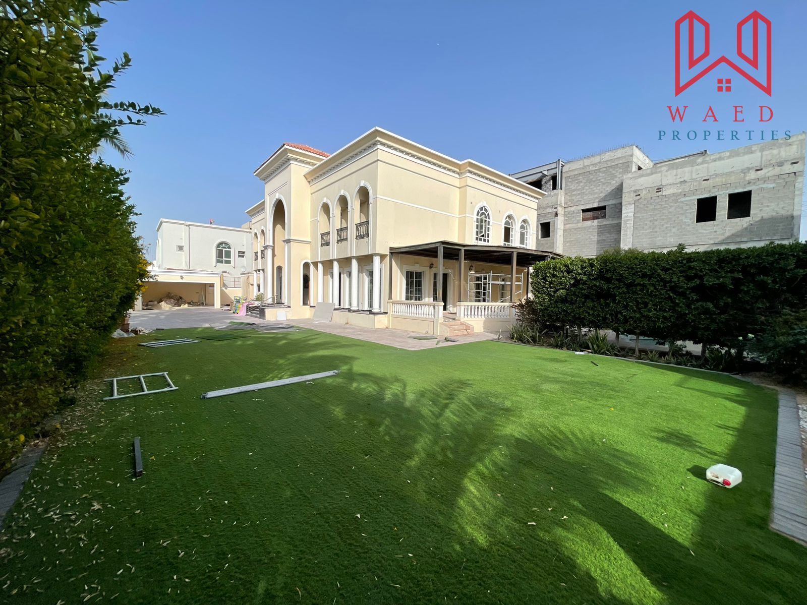 Stunning 6-BR Villa with Private Garden and Pool