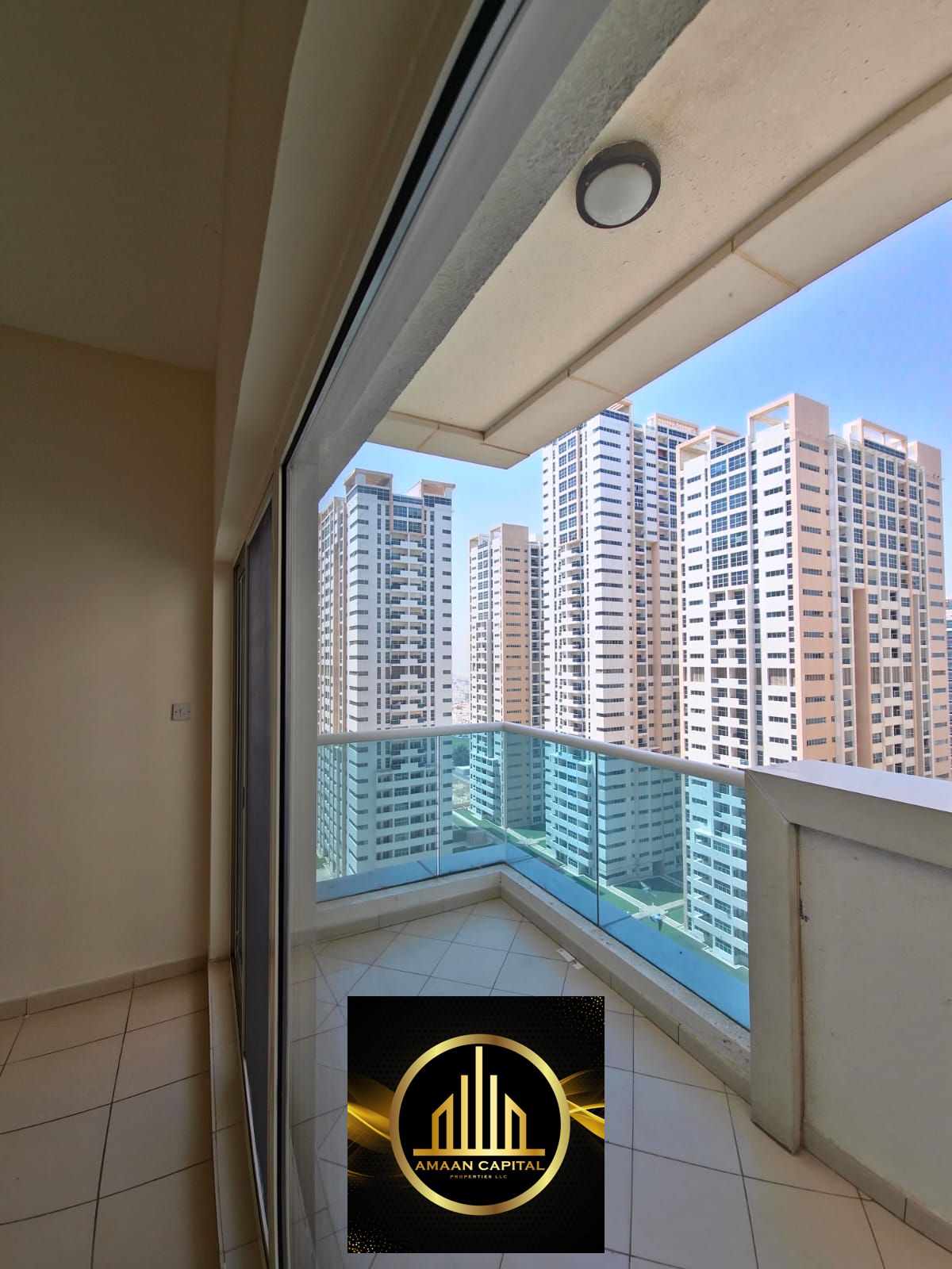 Apartment for sale, 2 bedrooms and a living room, Ajman area, Al Rashidiya 3