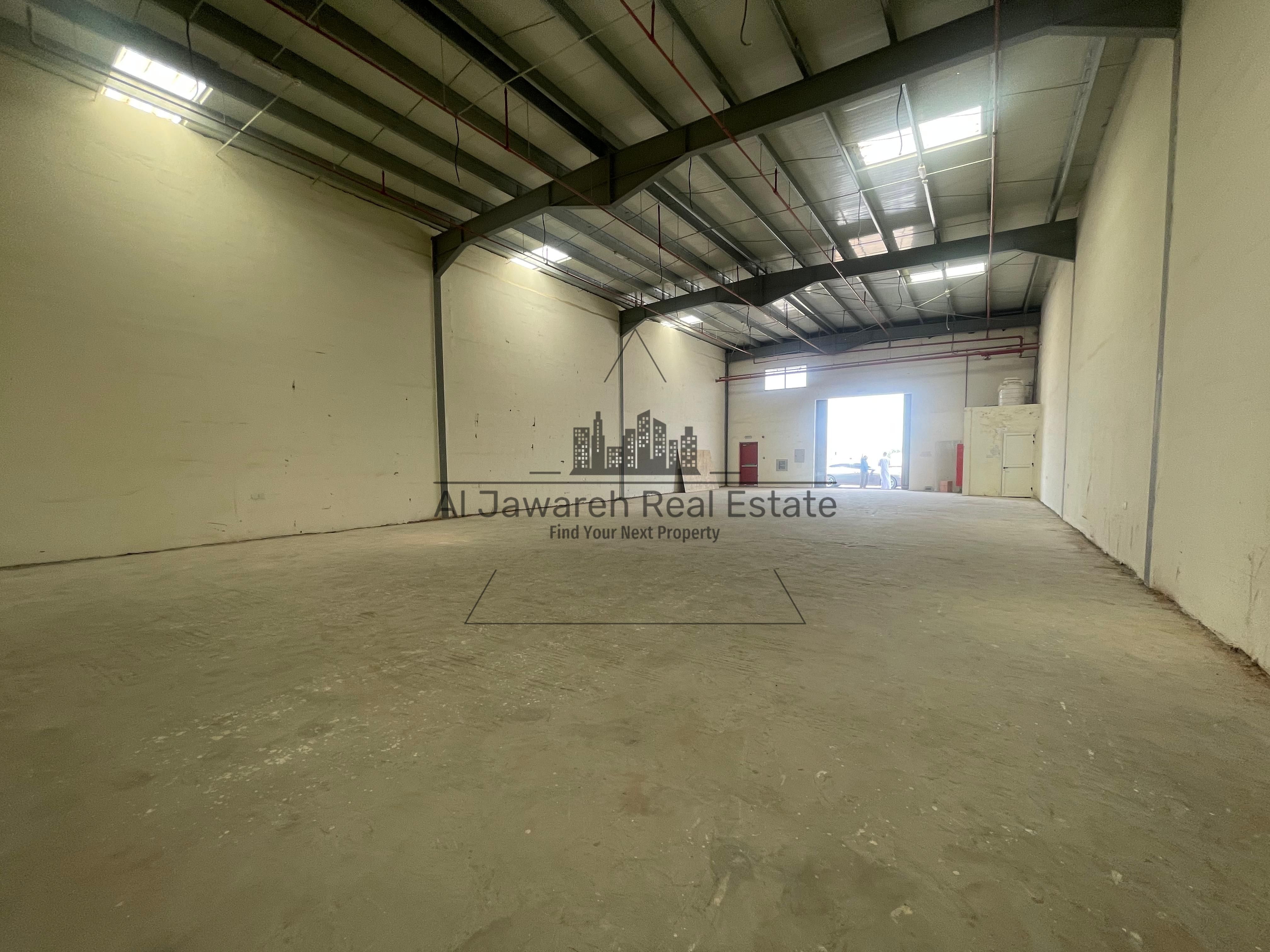 Warehouse for rent, 2515 sq ft, 25 kW electricity, ready for any activity