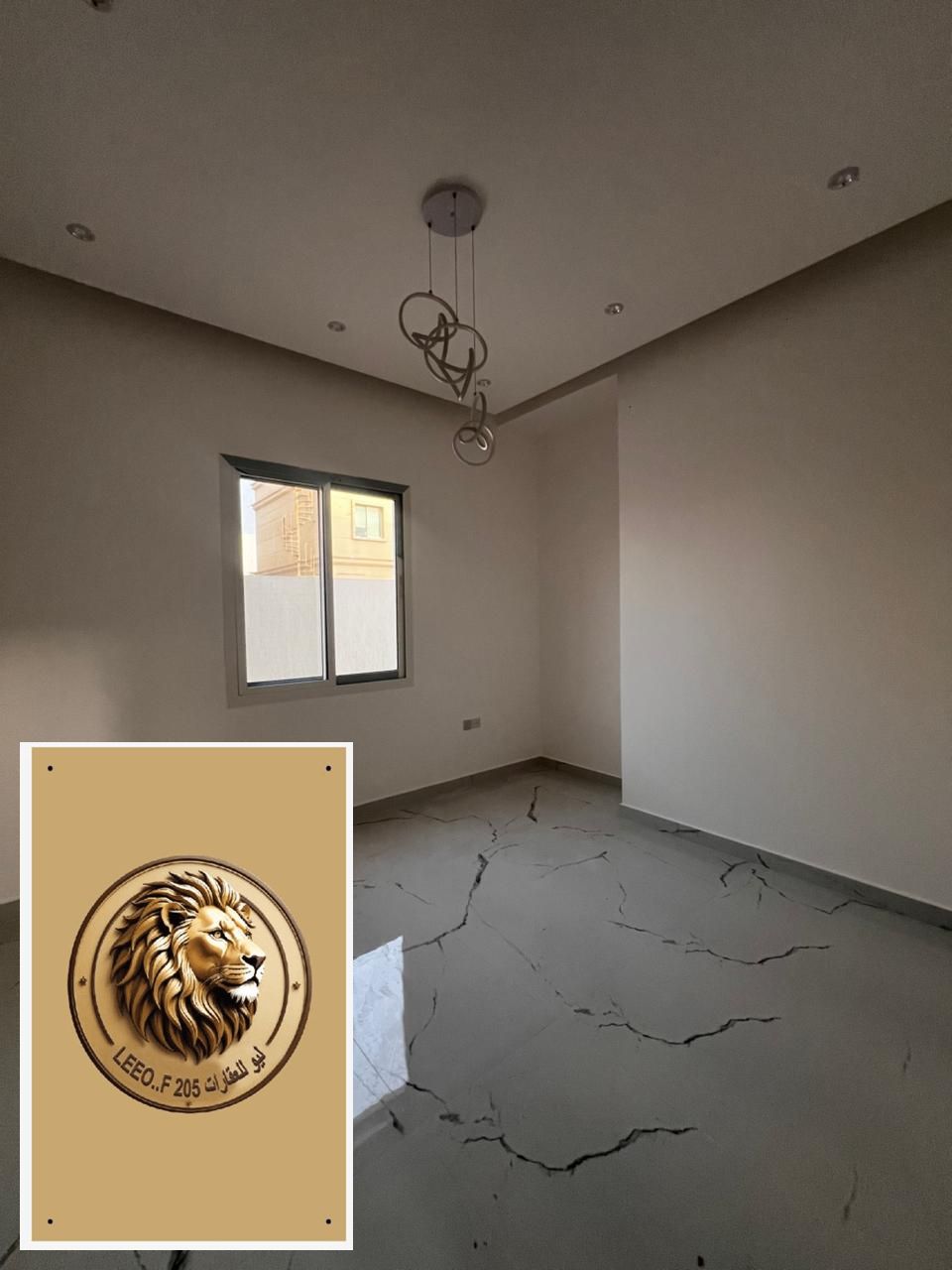 Luxury Modern Villa for Sale in the Heart of Yasmin – Contemporary Design and Uniqu e Outdoor Seating
