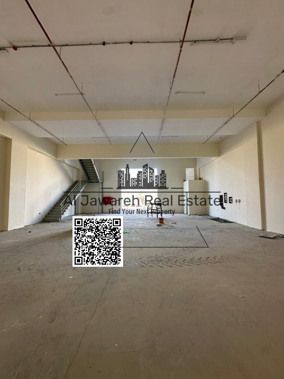 Code 3112 – Annual Rental A brand-new, first-use warehouse available for annual rent in Ajman, located in Al Jurf Industrial Area 3, featuring a prime