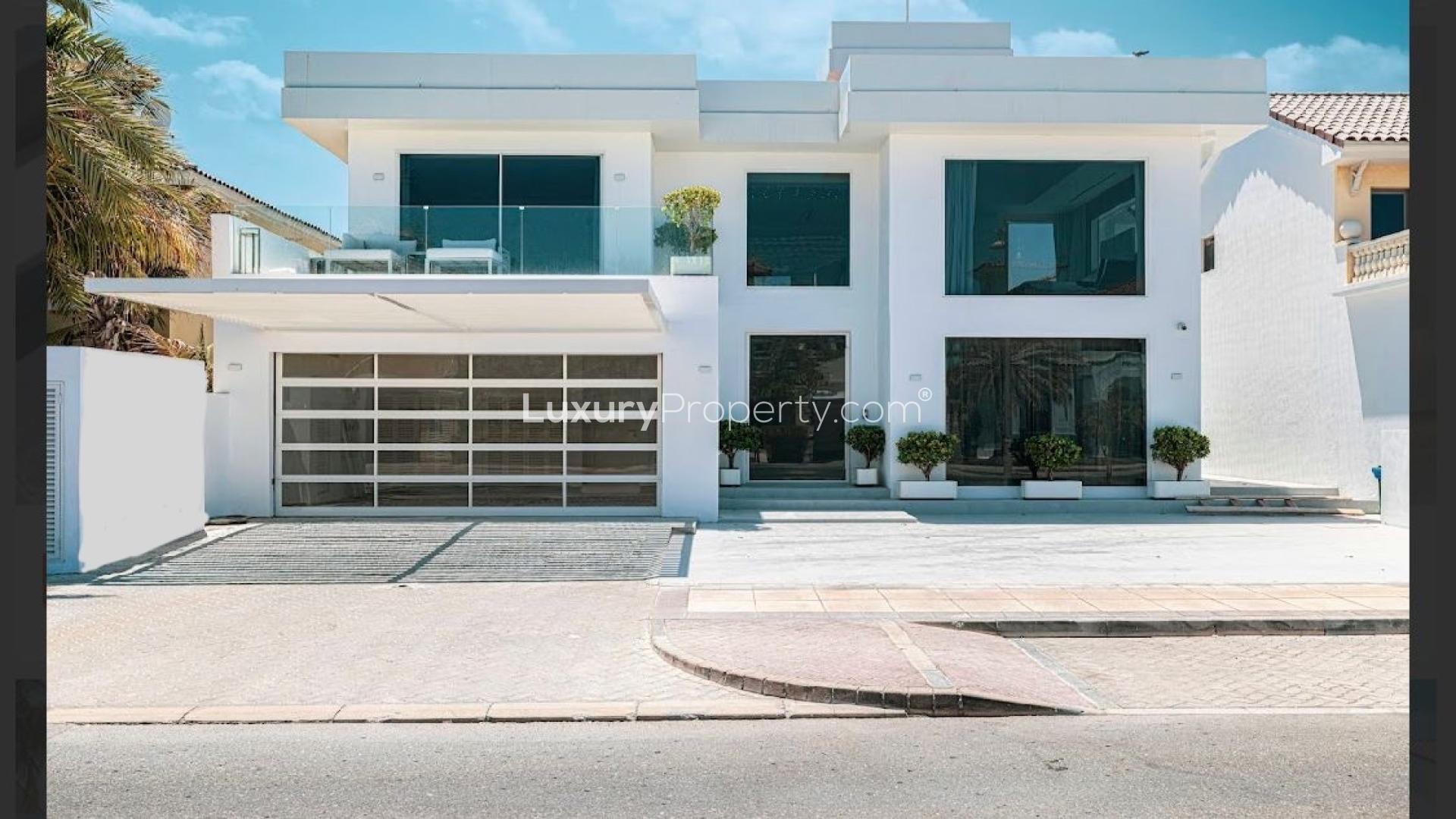 Best Value | Upgraded | Extended | Skyline View