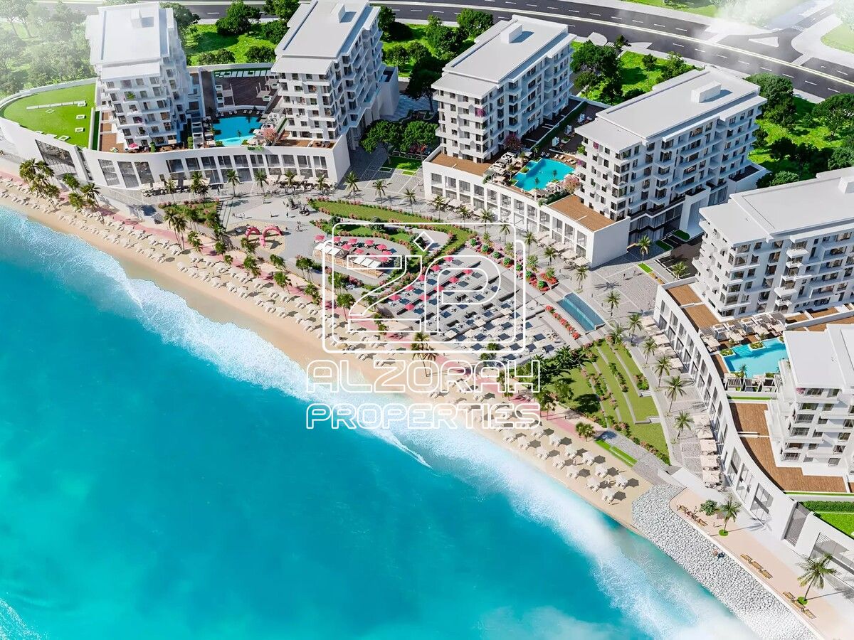 Beachfront Family Living | Private Beach