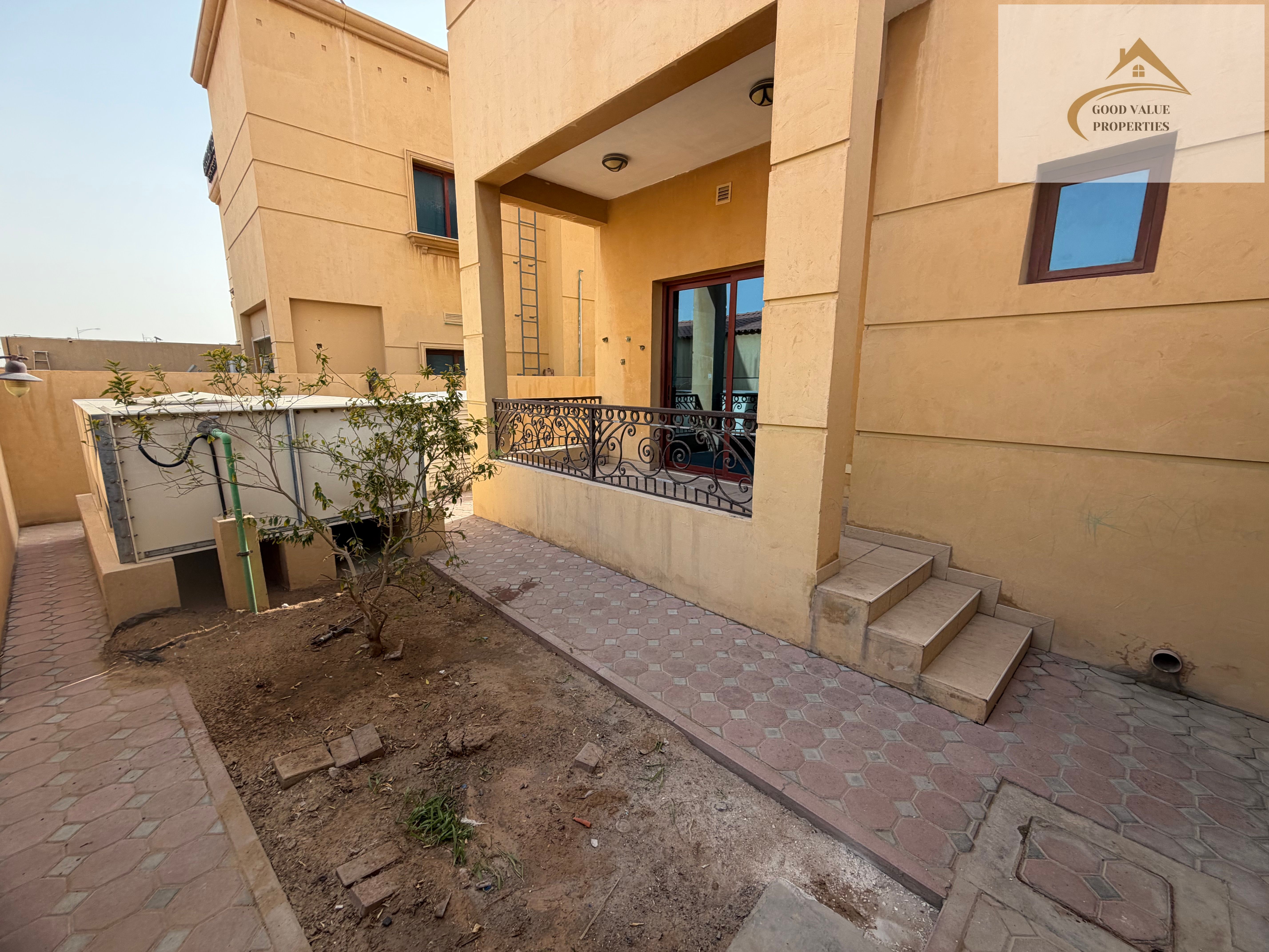 Very well maintained 4 bhk villa