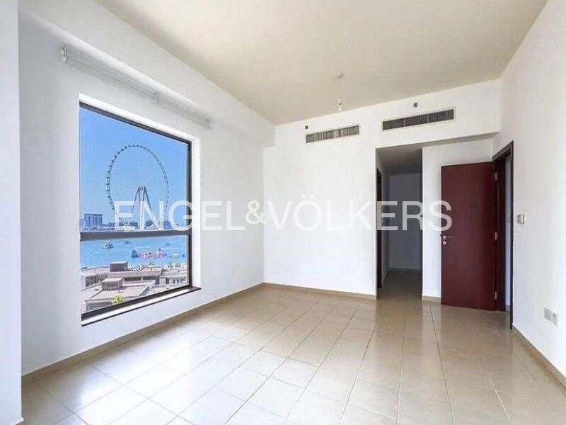 Unfurnished | Rare Layout | Ain View