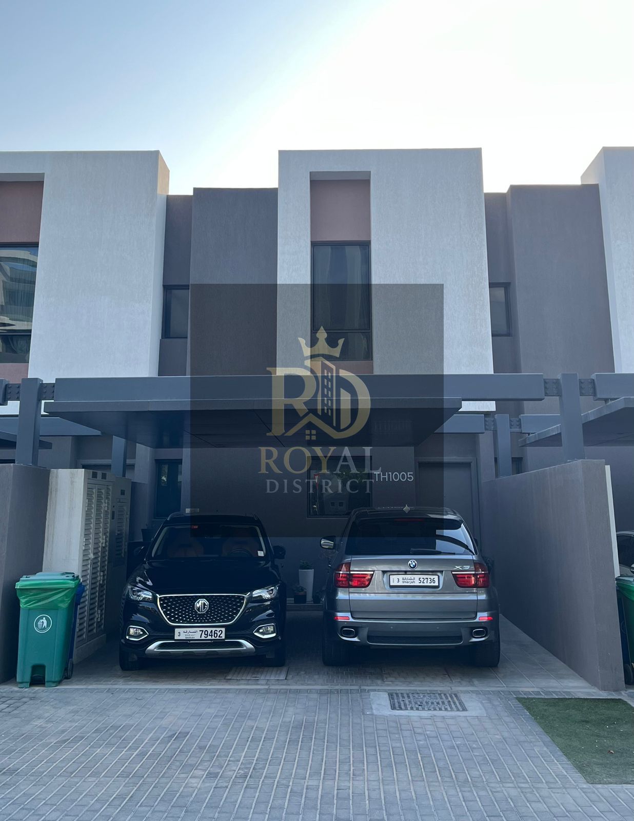 STUNNING 2 BEDROOM TOWNHOUSE | STYLISH LAYOUT | MODERN DESIGN | CLOSE TO ALL AMENITIES | PRIME LOCATION